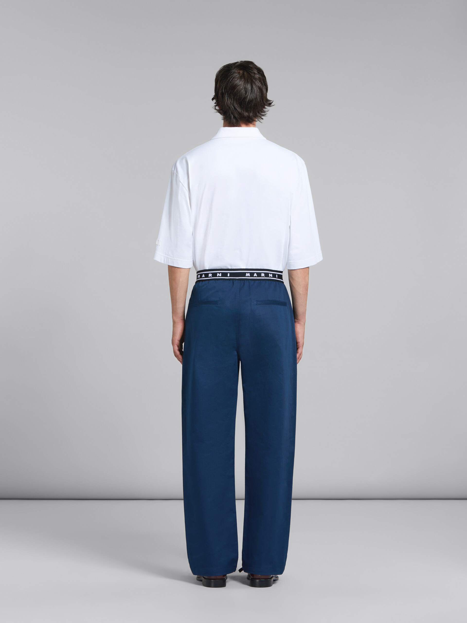 Blue organic gabardine trousers with back logo waist - Pants - Image 3