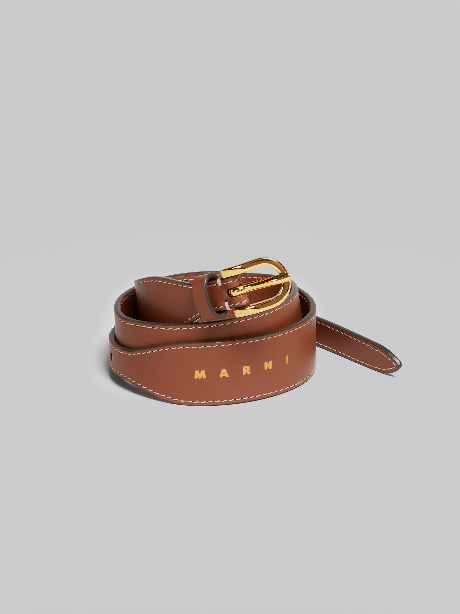 Cinturón de piel marrón - Cinturones - Image 3