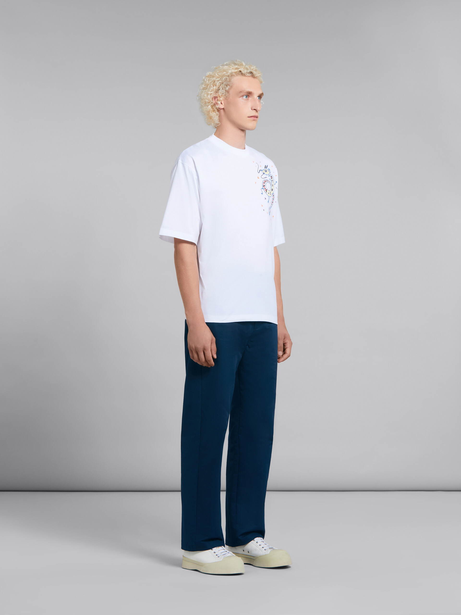 ホワイト ドラゴンプリント オーガニックジャージー製 Tシャツ - Tシャツ - Image 6