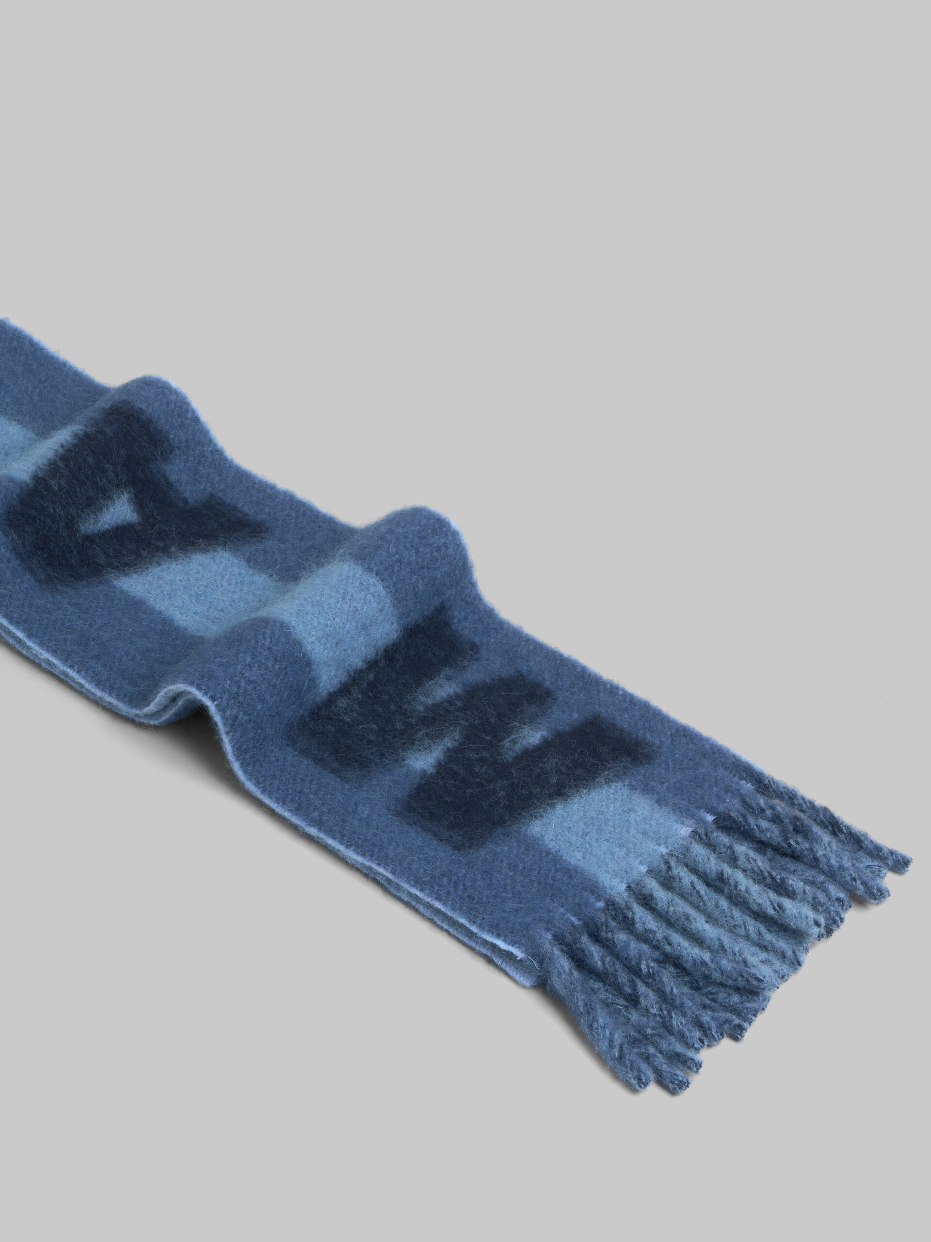 Sciarpa in alpaca-mohair blu con logo Marni - Sciarpe - Image 3