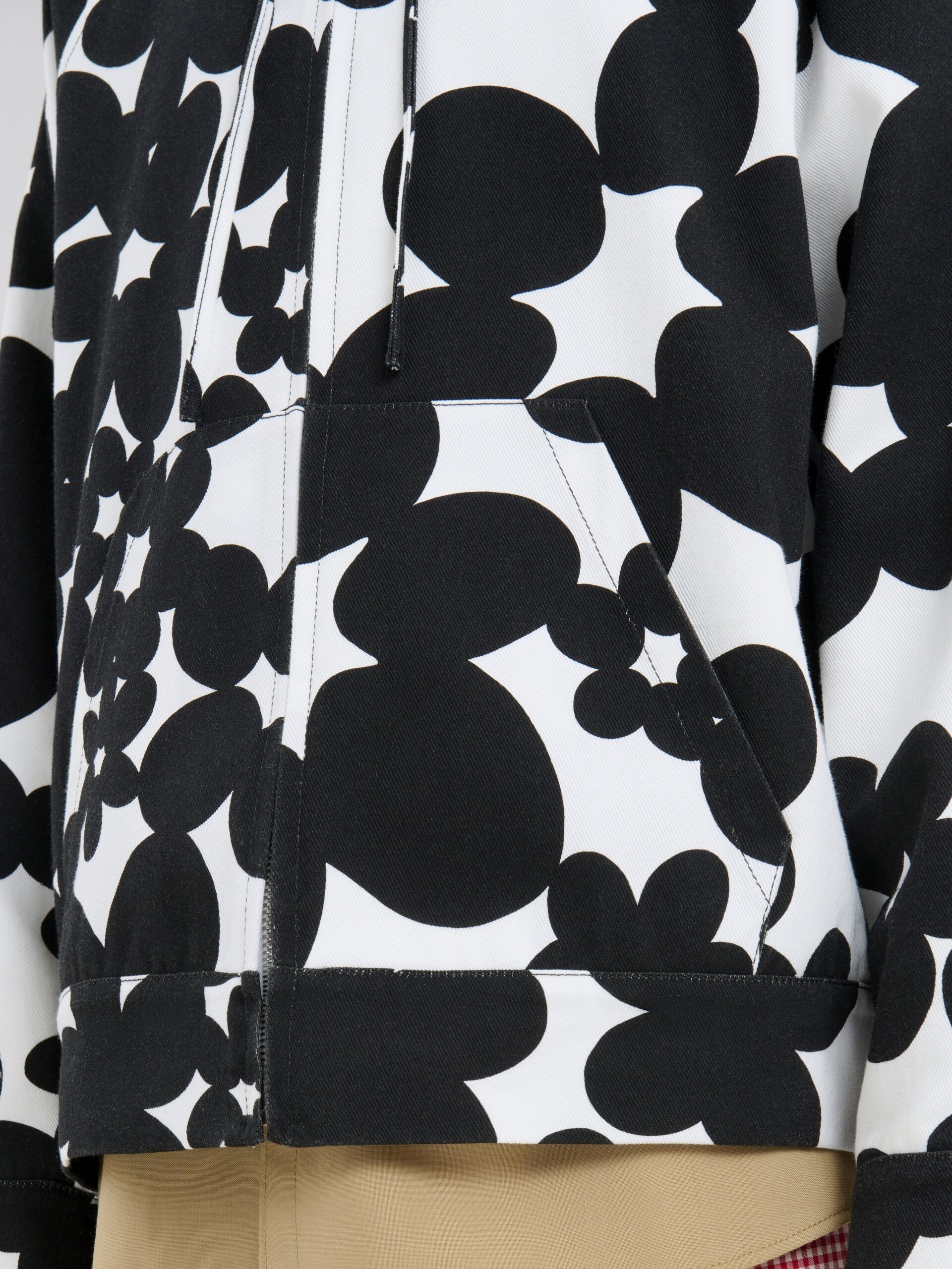 Cotton hoodie with black and white Dillies print - Jackets - Image 5