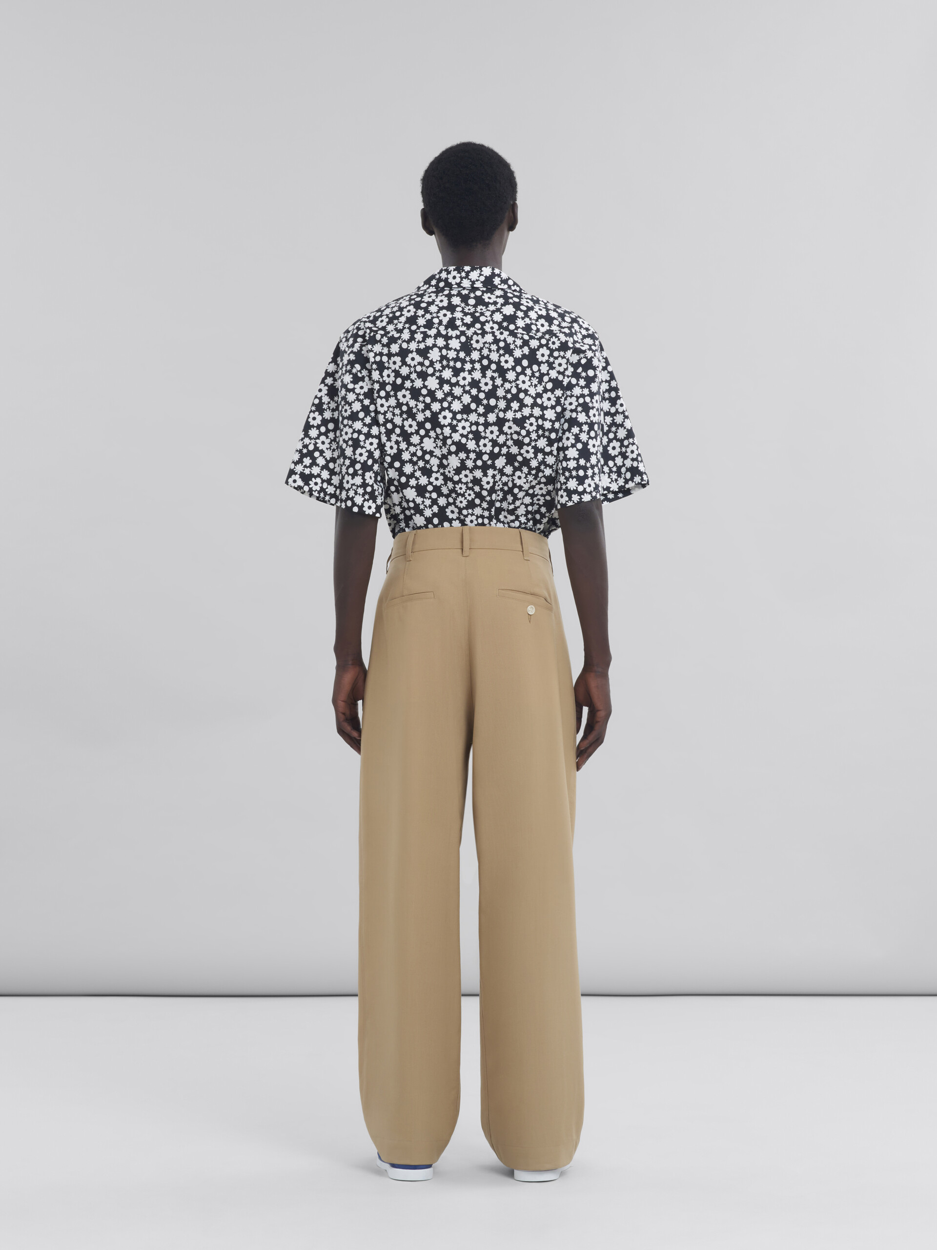 Straight leg light brown trousers - Pants - Image 3