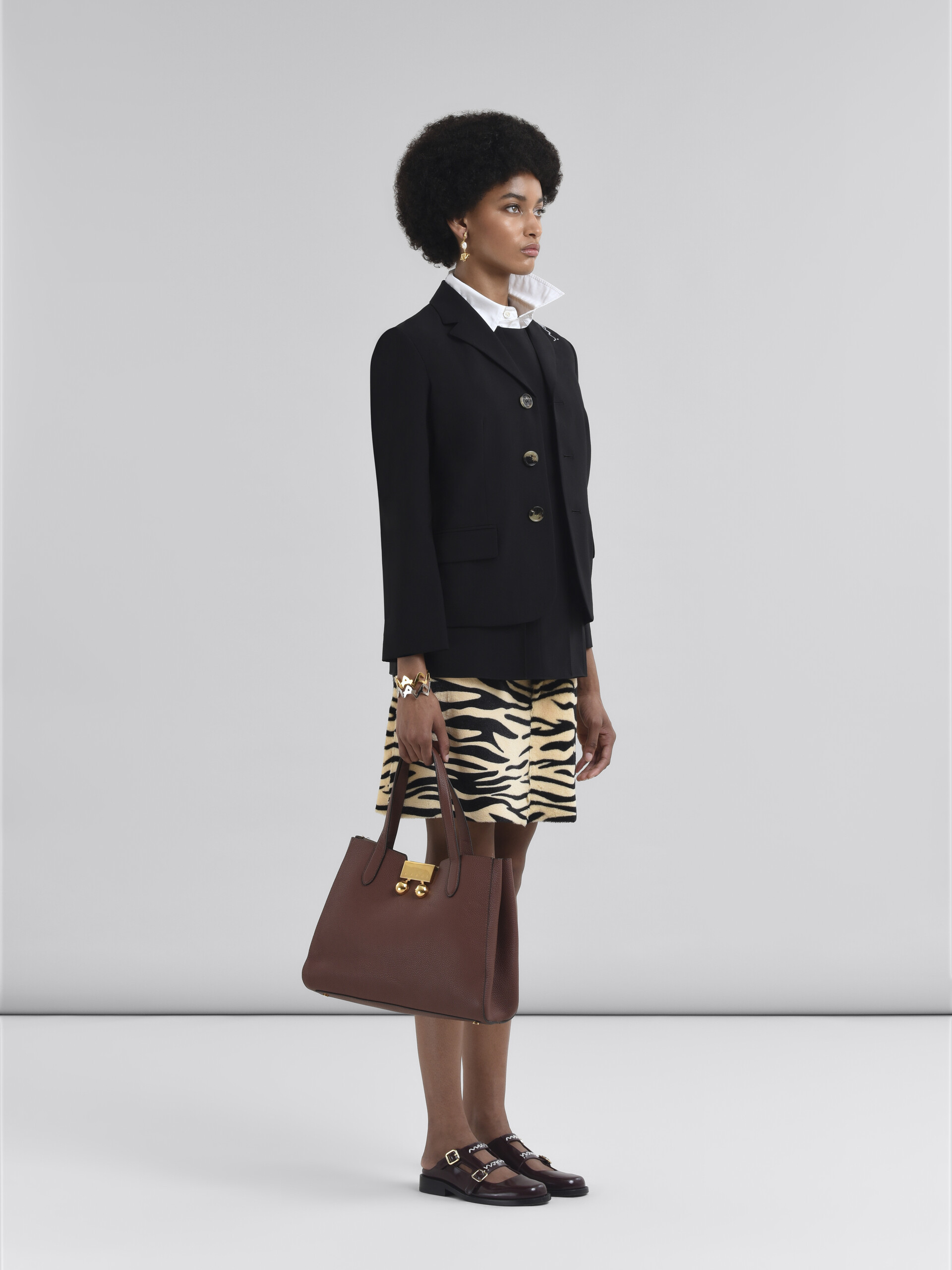 Shearling Miniskirt with tiger print - Skirts - Image 5