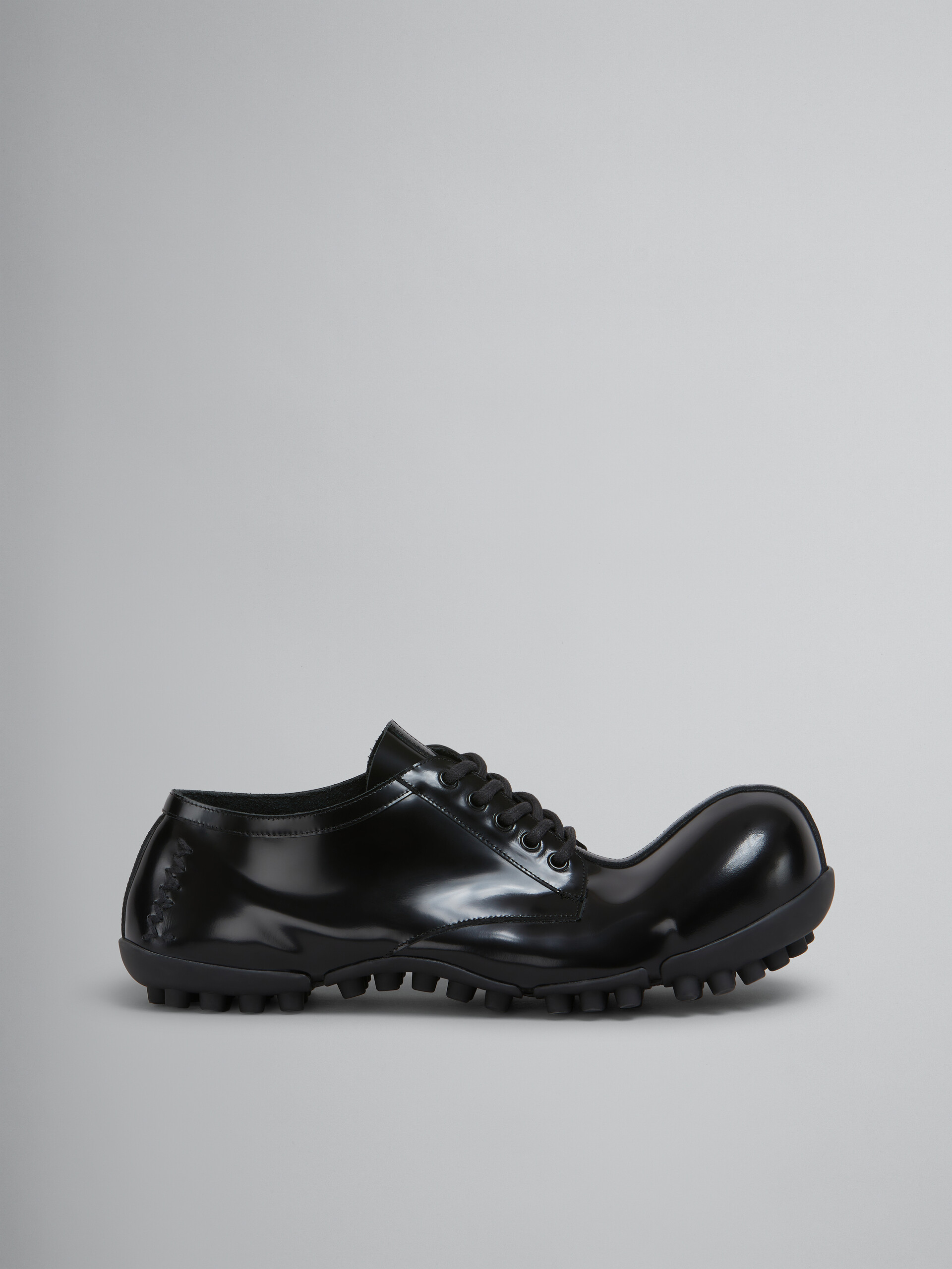 Black patent leather Wave lace up - Lace-ups - Image 1