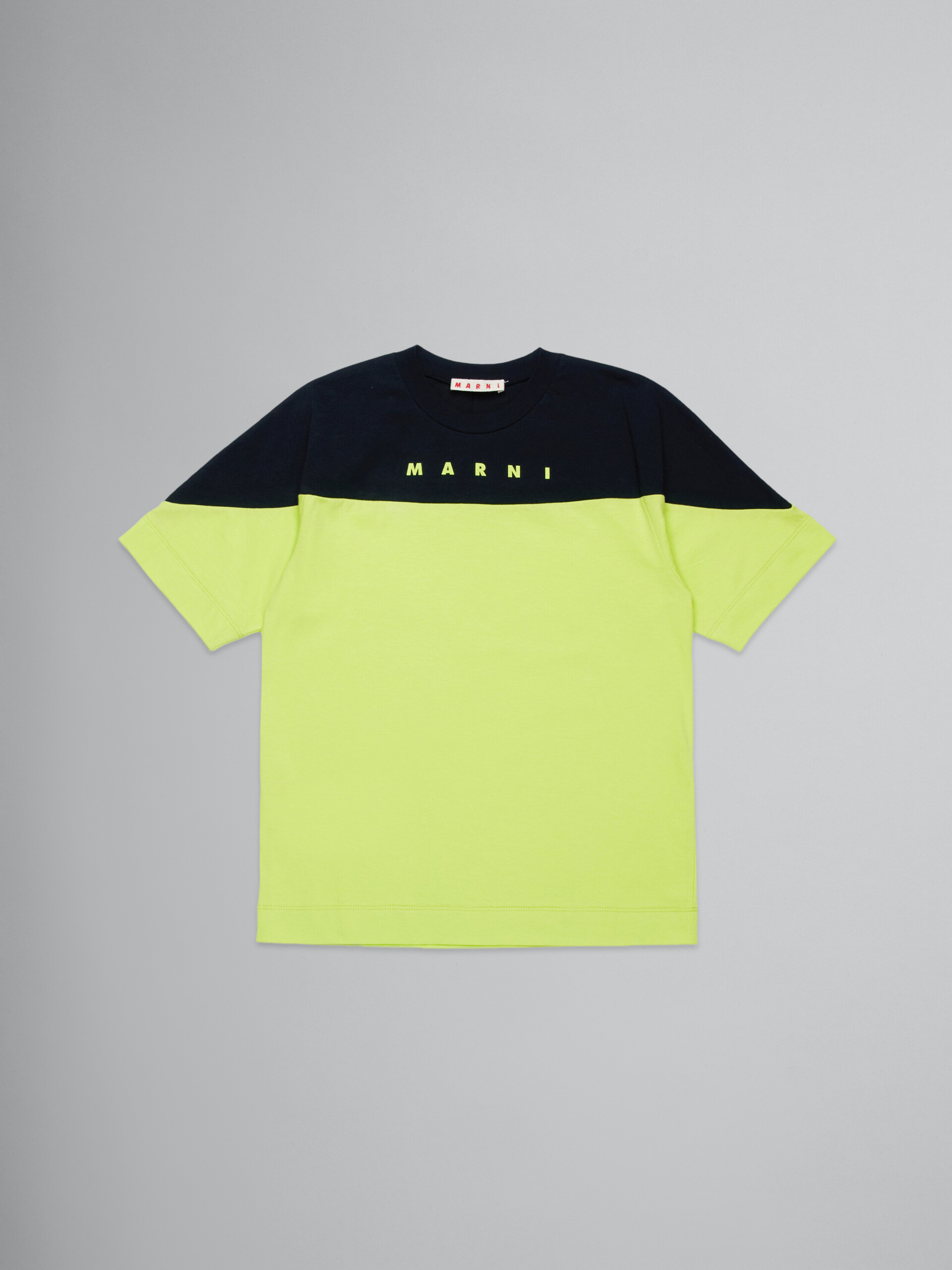 Colourblock T-shirt with logo - T-shirts - Image 1