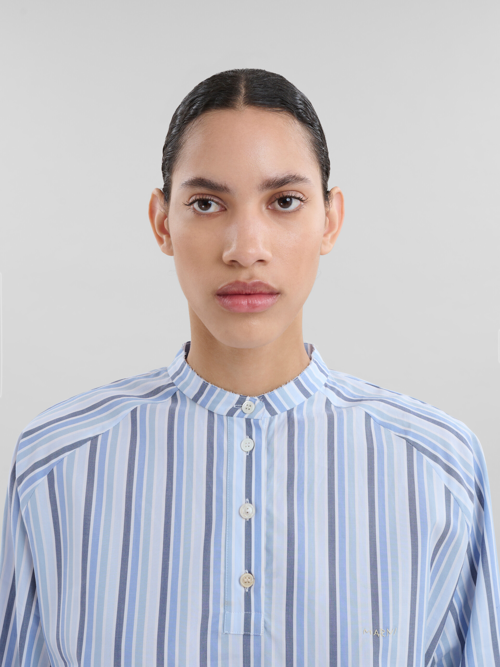 Blue striped poplin top with Mandarin collar - Shirts - Image 4