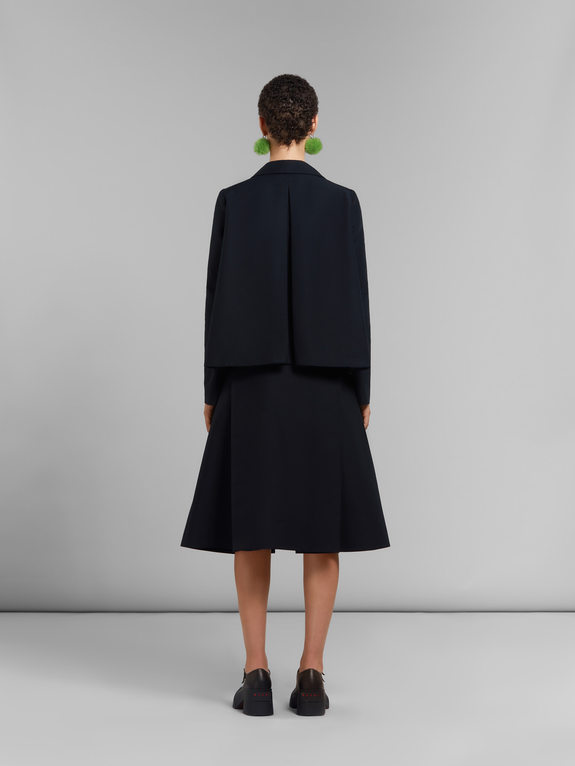 Falda midi negra de cady con maxiplisados - Faldas - Image 3