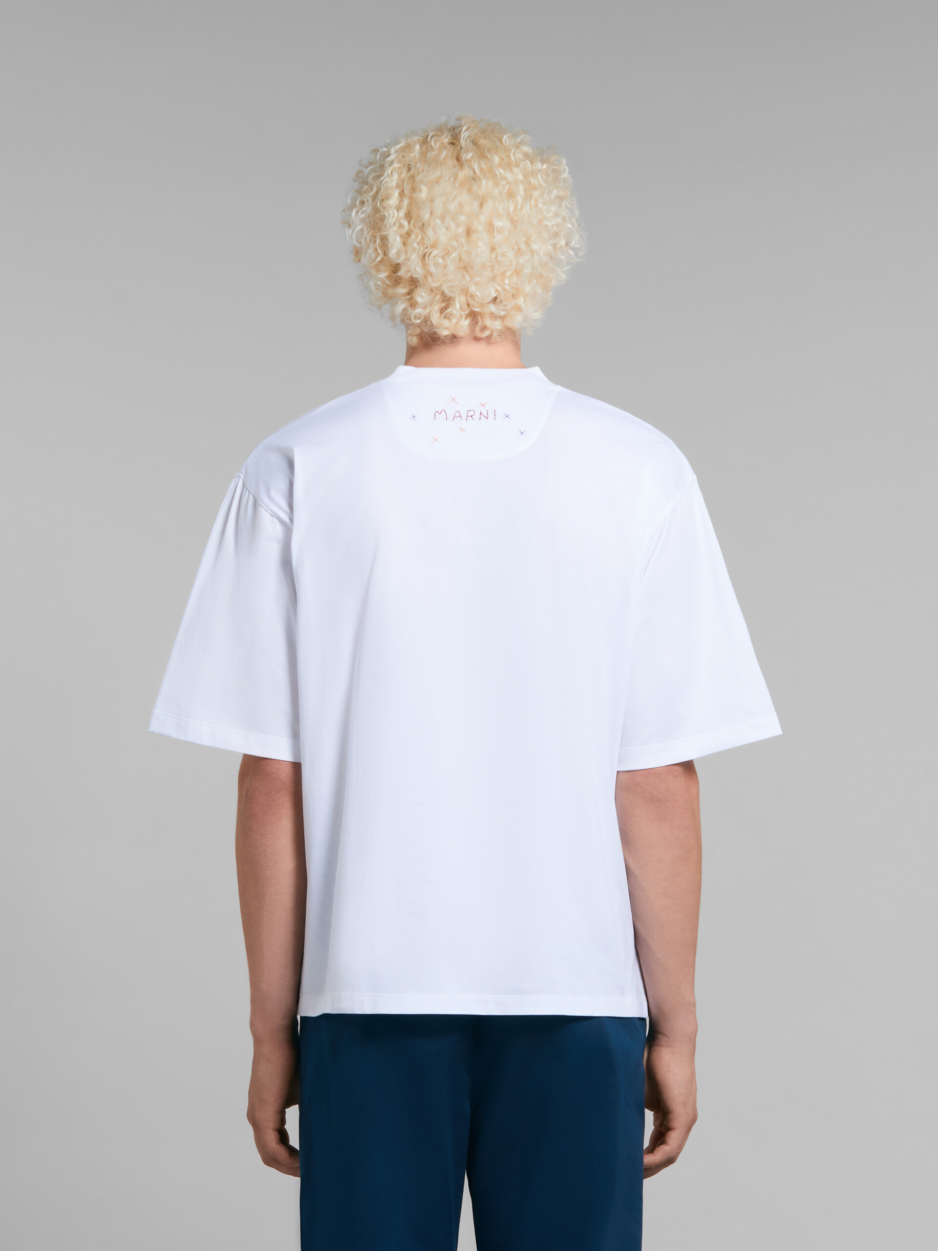 T-shirt bianca in jersey biologico con stampa drago - T-shirt - Image 3