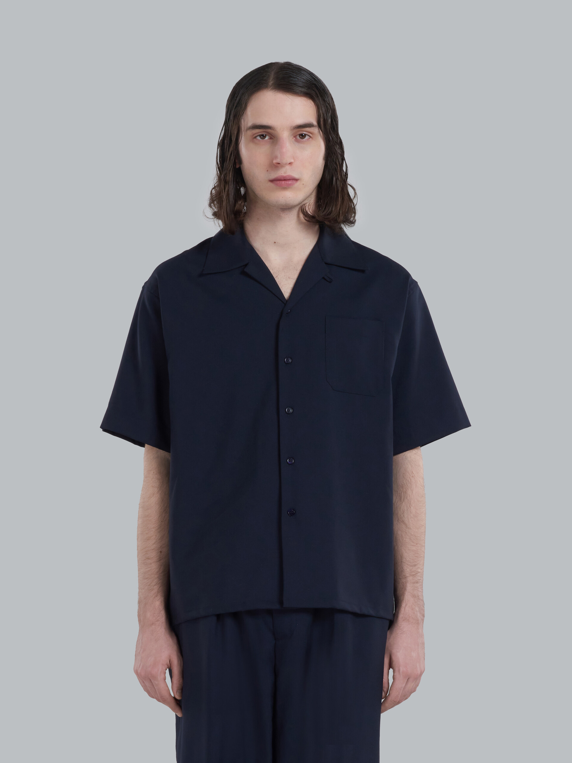 ライトブルー トロピカルウール ボウリングシャツ(ボクシーフィット) - シャツ - Image 2