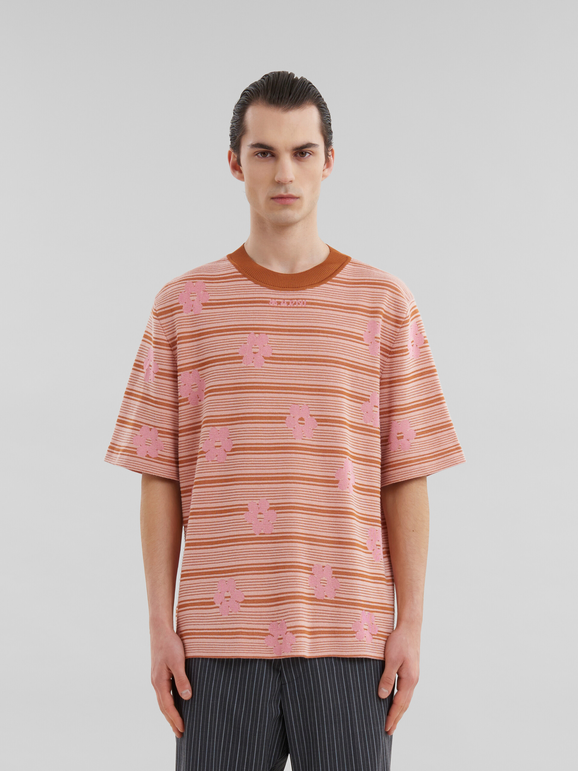 Pink cotton-viscose striped knit T-shirt with floral motif - Pullovers - Image 2
