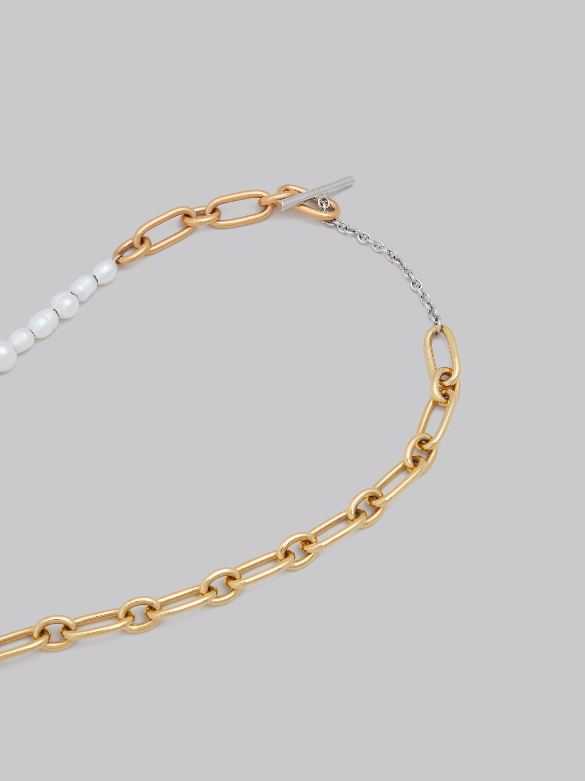 Collar de cadena de eslabones combinados con perlas y anillos - Collares - Image 4