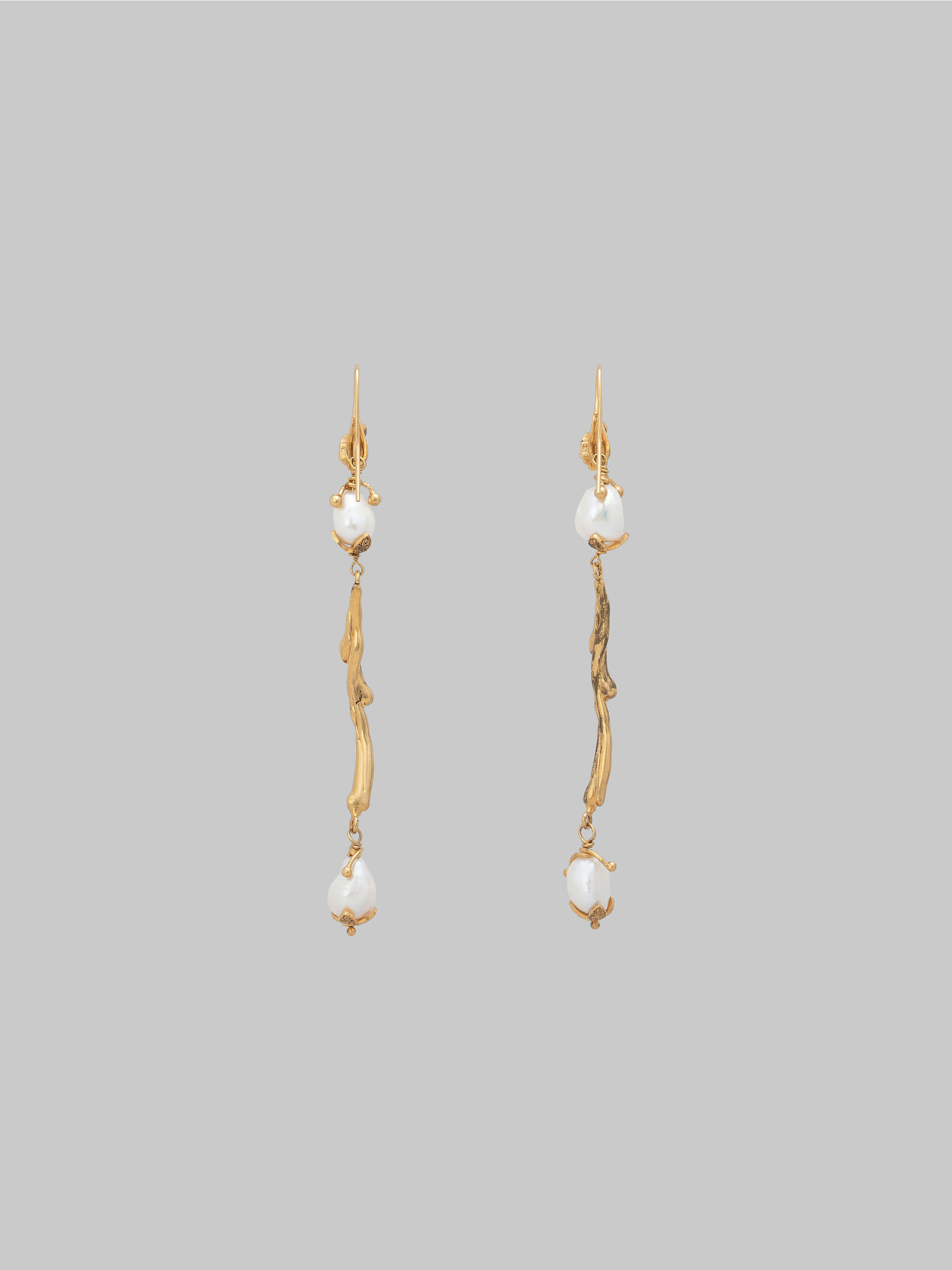 Gold dangle earrings with river pearls - Earrings - Image 3