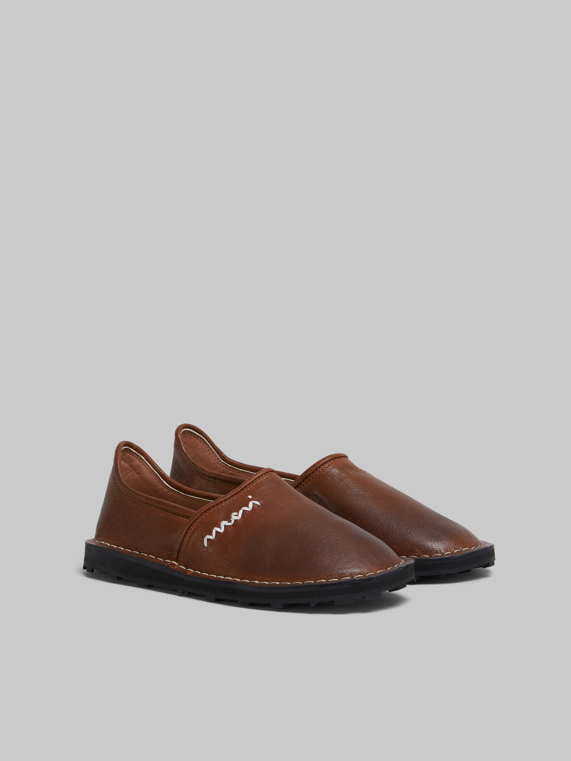 Blue leather slip-on loafer with Marni Symbol - Mocassin - Image 2