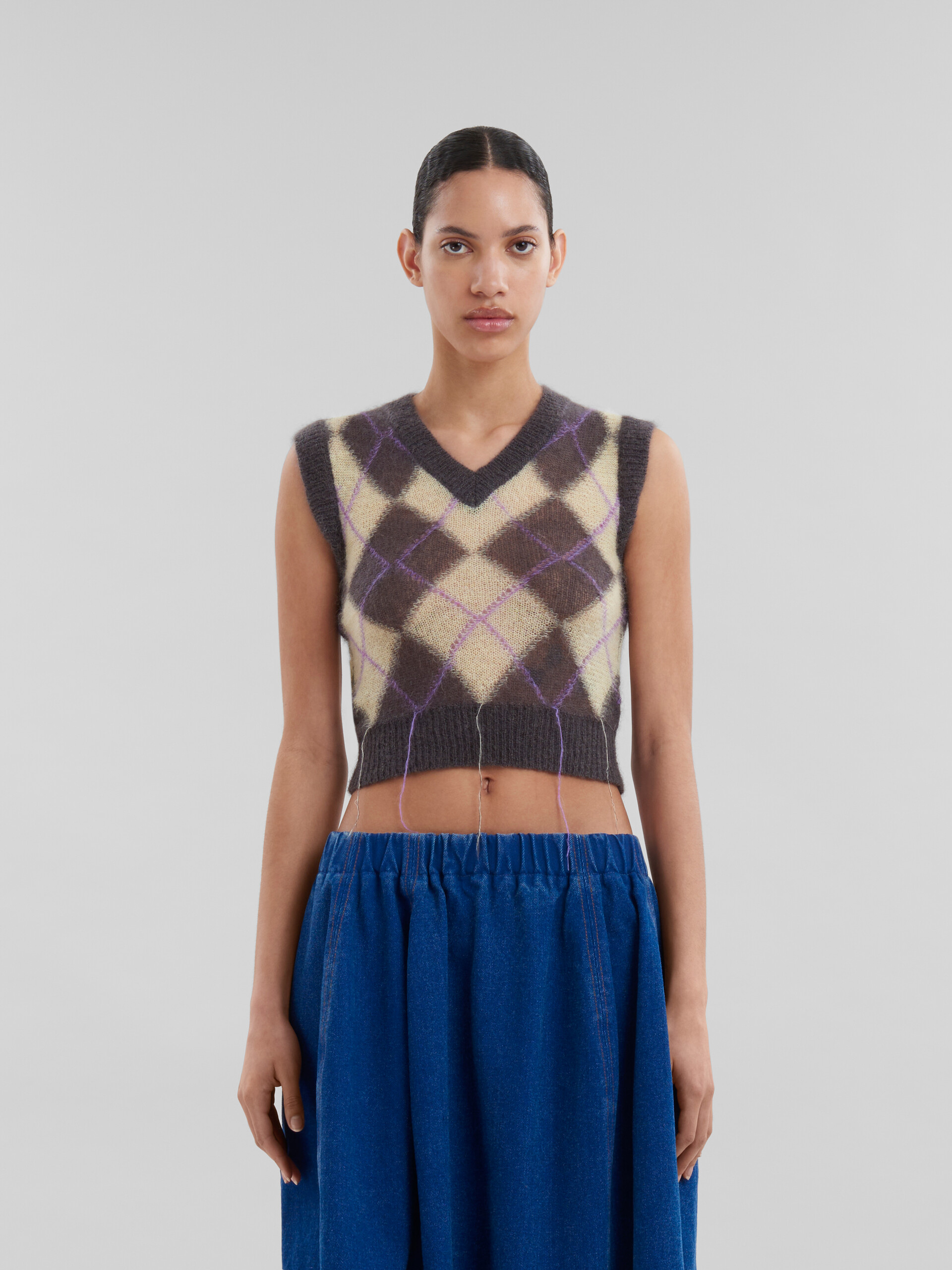 Grey mohair argyle vest with floating threads - Pullovers - Image 2