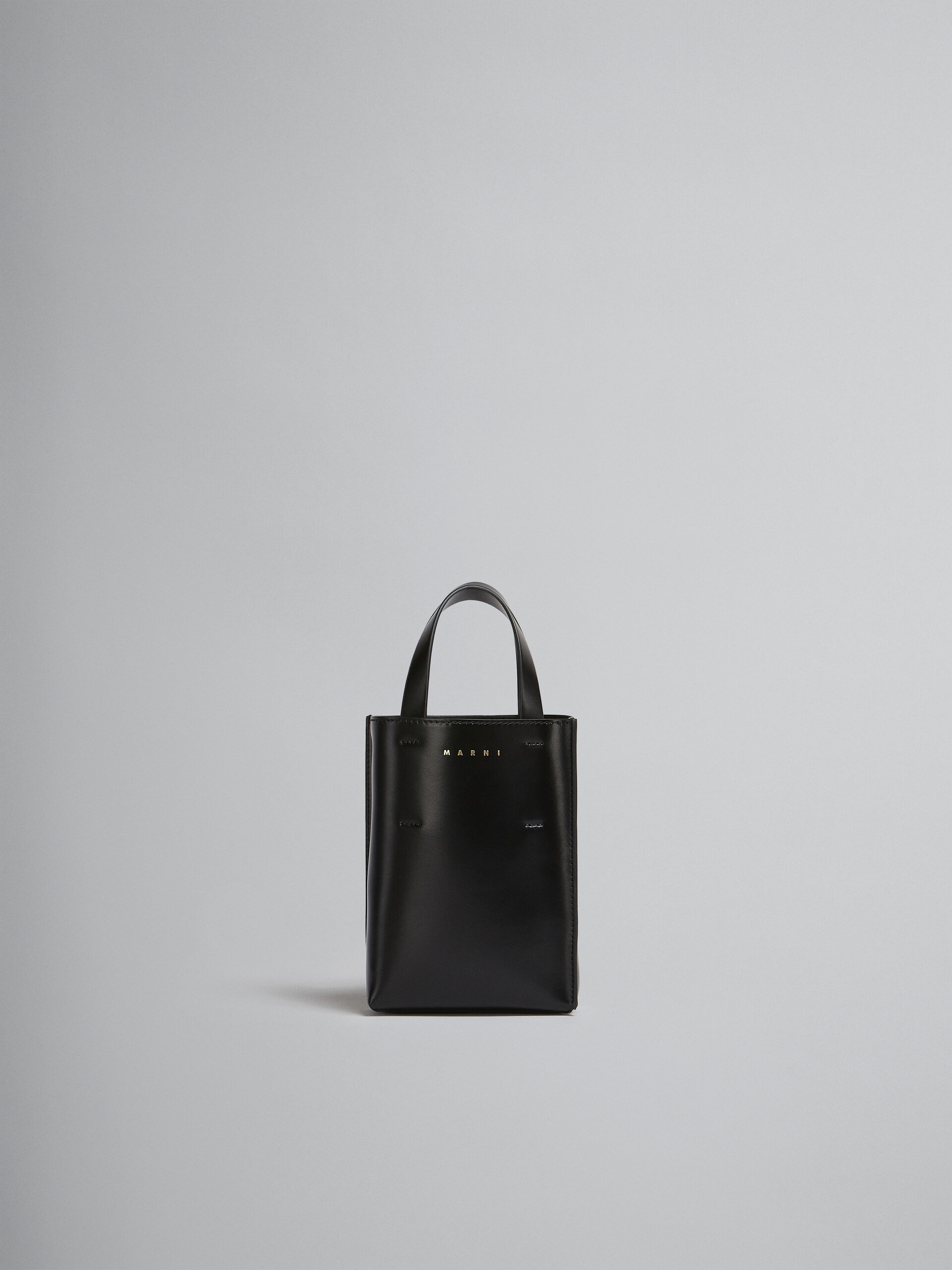 MUSEO bag nano in pelle lucida nera - Borse shopping - Image 1