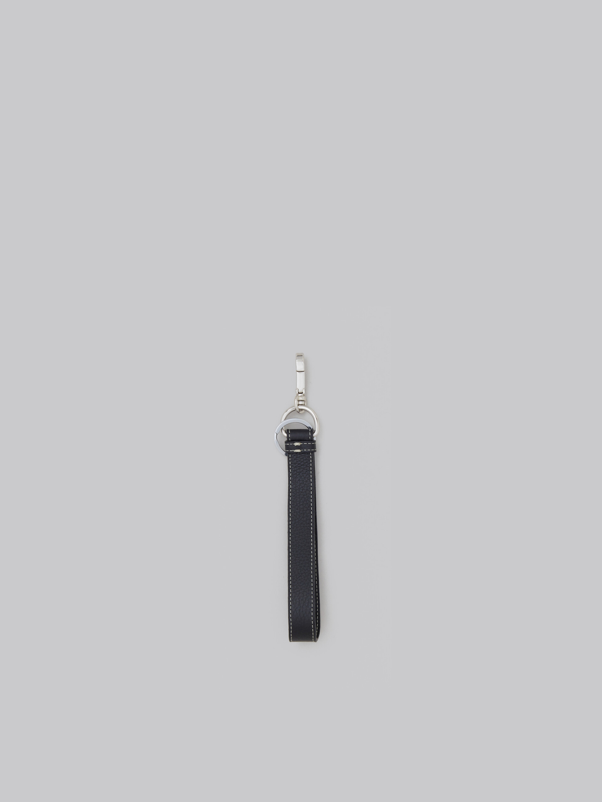 Schwarzer Schlüsselring aus Leder - Schlüsseletui - Image 3