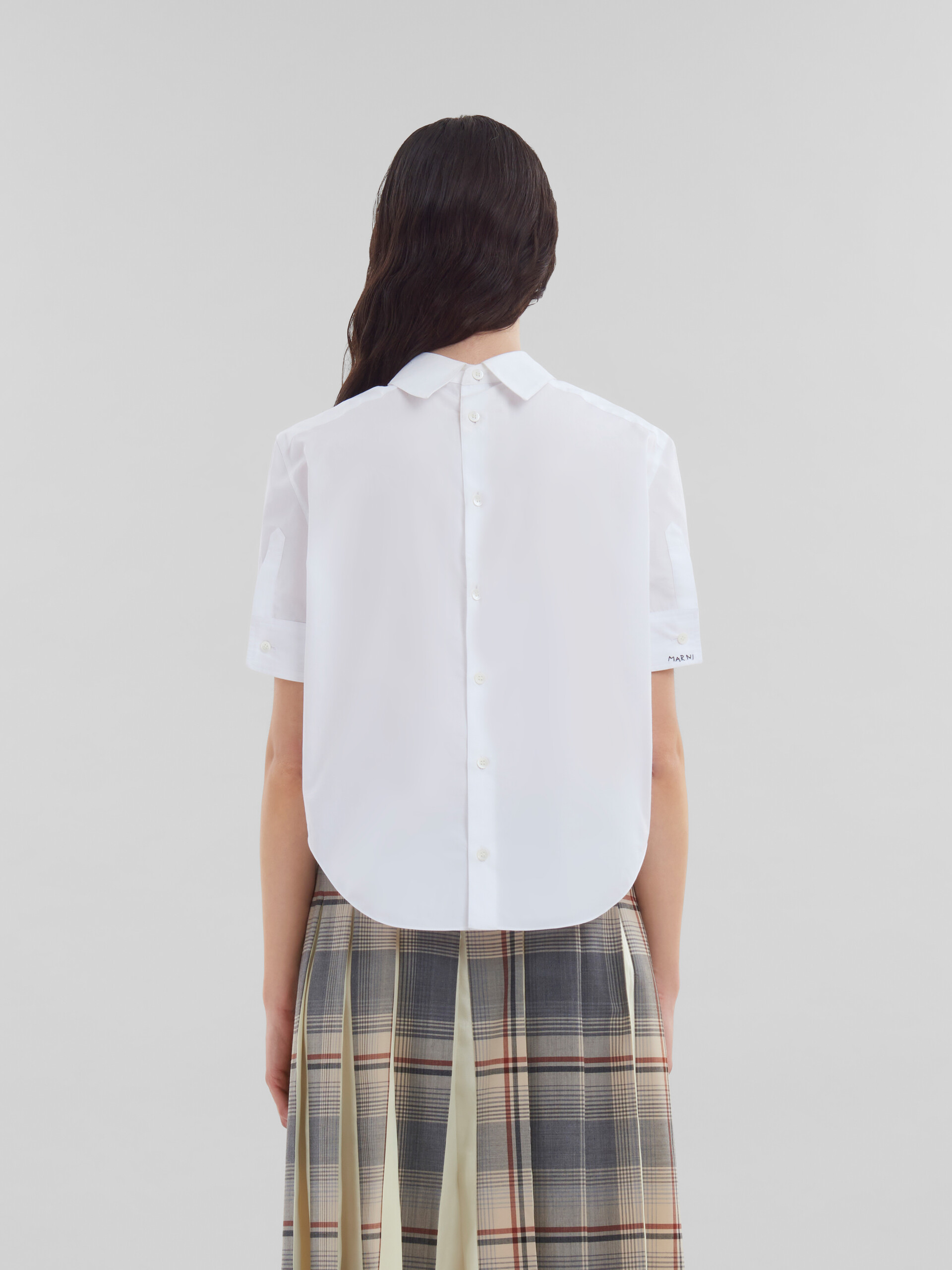 Camisa invertida blanca de popelina orgánica - Camisas - Image 3
