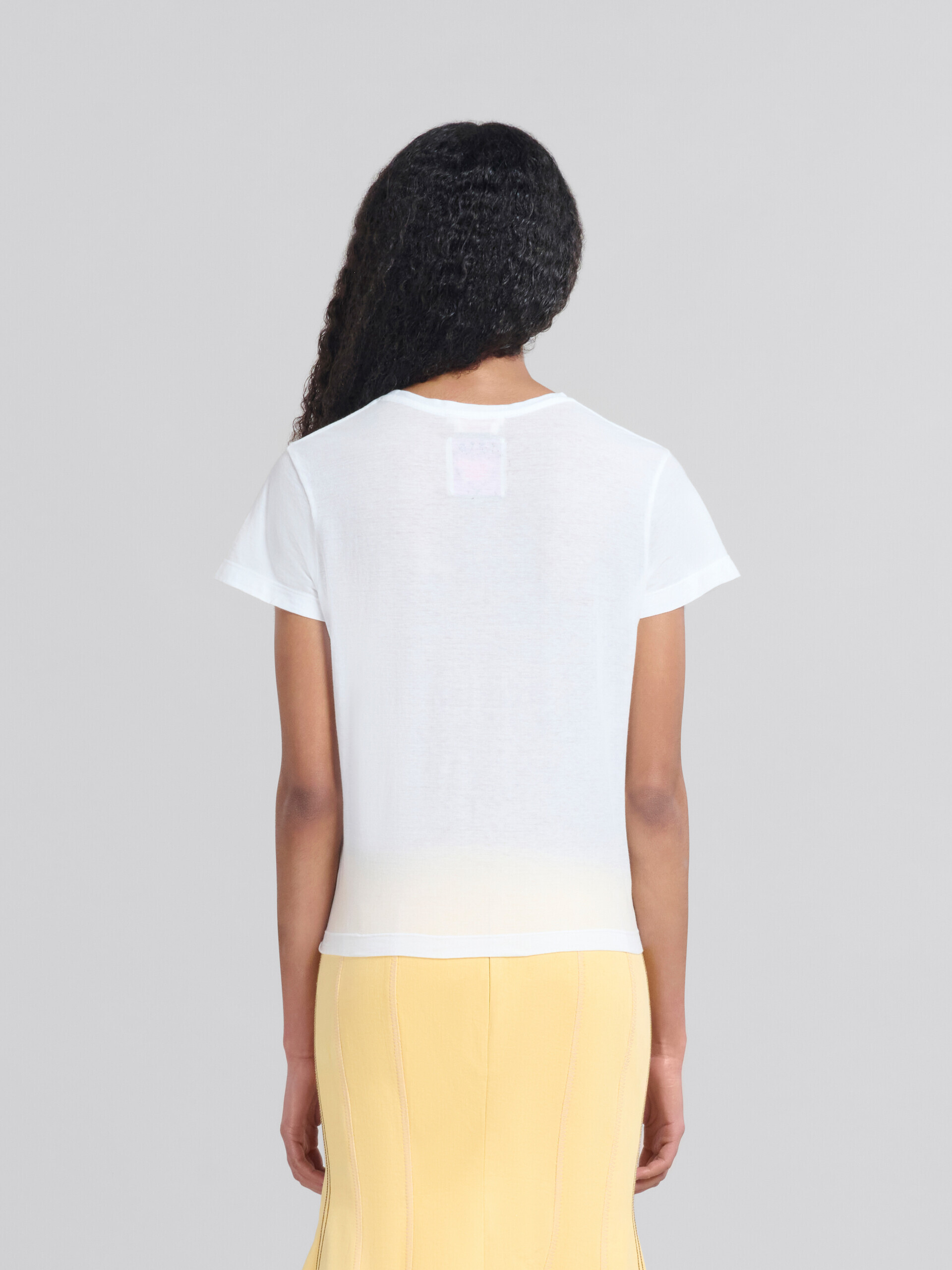 T-shirt slim fit en coton organique blanc avec motif - T-shirts - Image 3