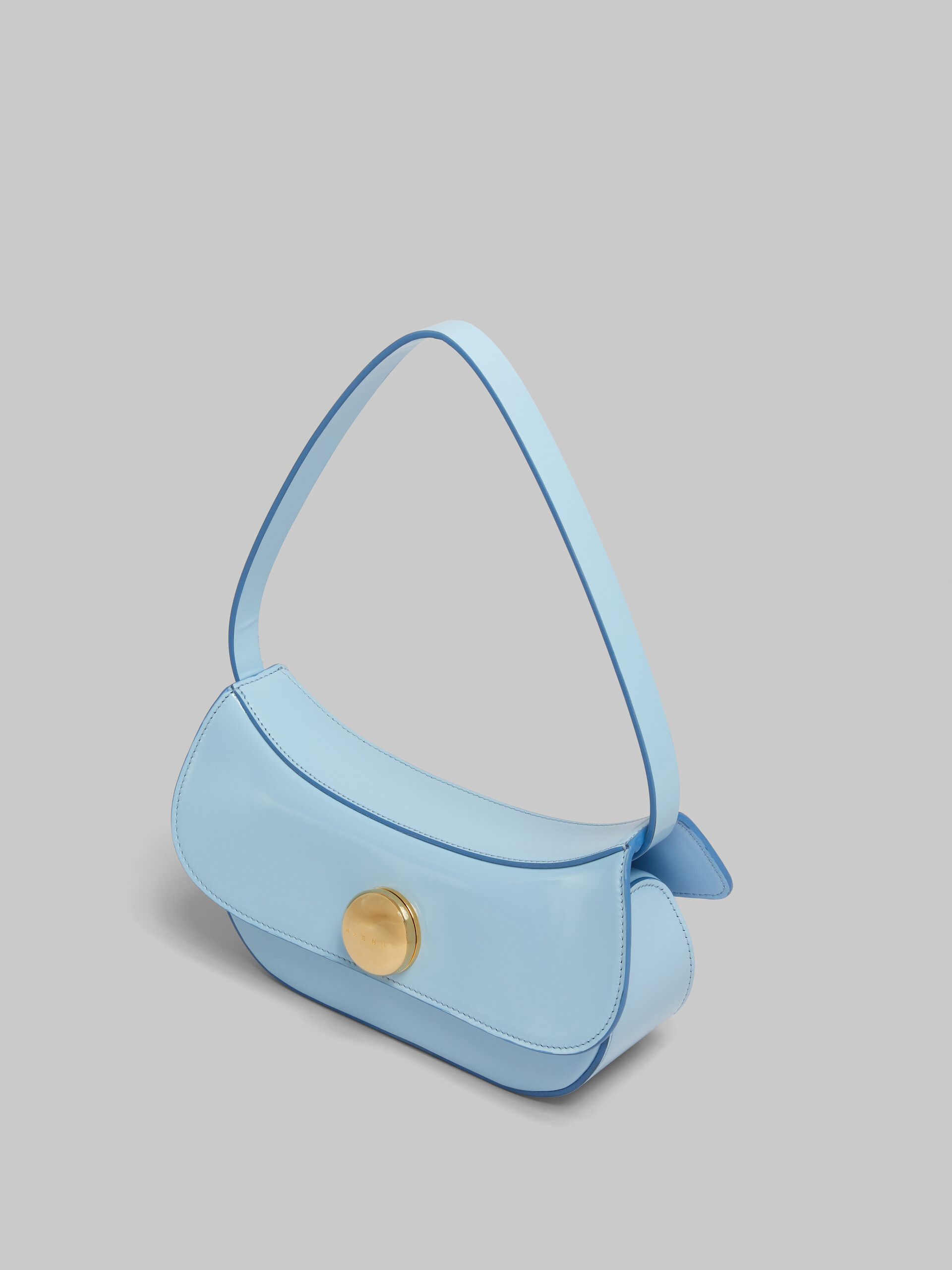 Petit sac Hobo Butterfly en cuir bleu - Sacs portés épaule - Image 5
