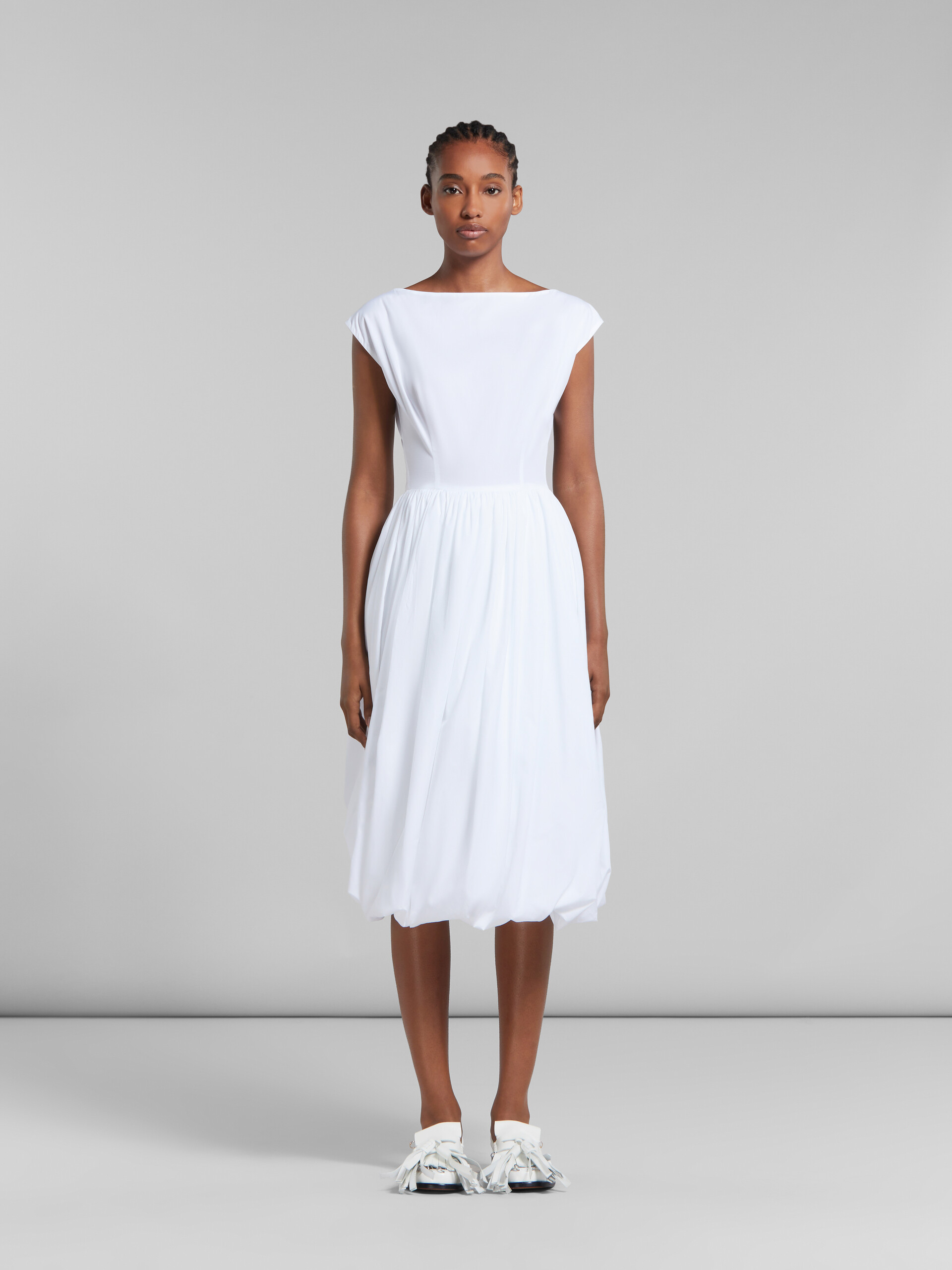 ホワイト オーガニックポプリン地 バルーンドレス - ドレス - Image 2