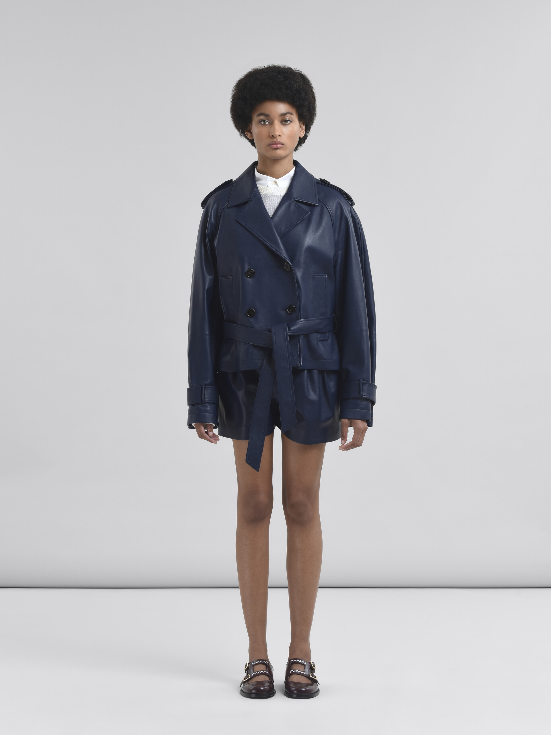 Short blue nappa trench - Jackets - Image 2