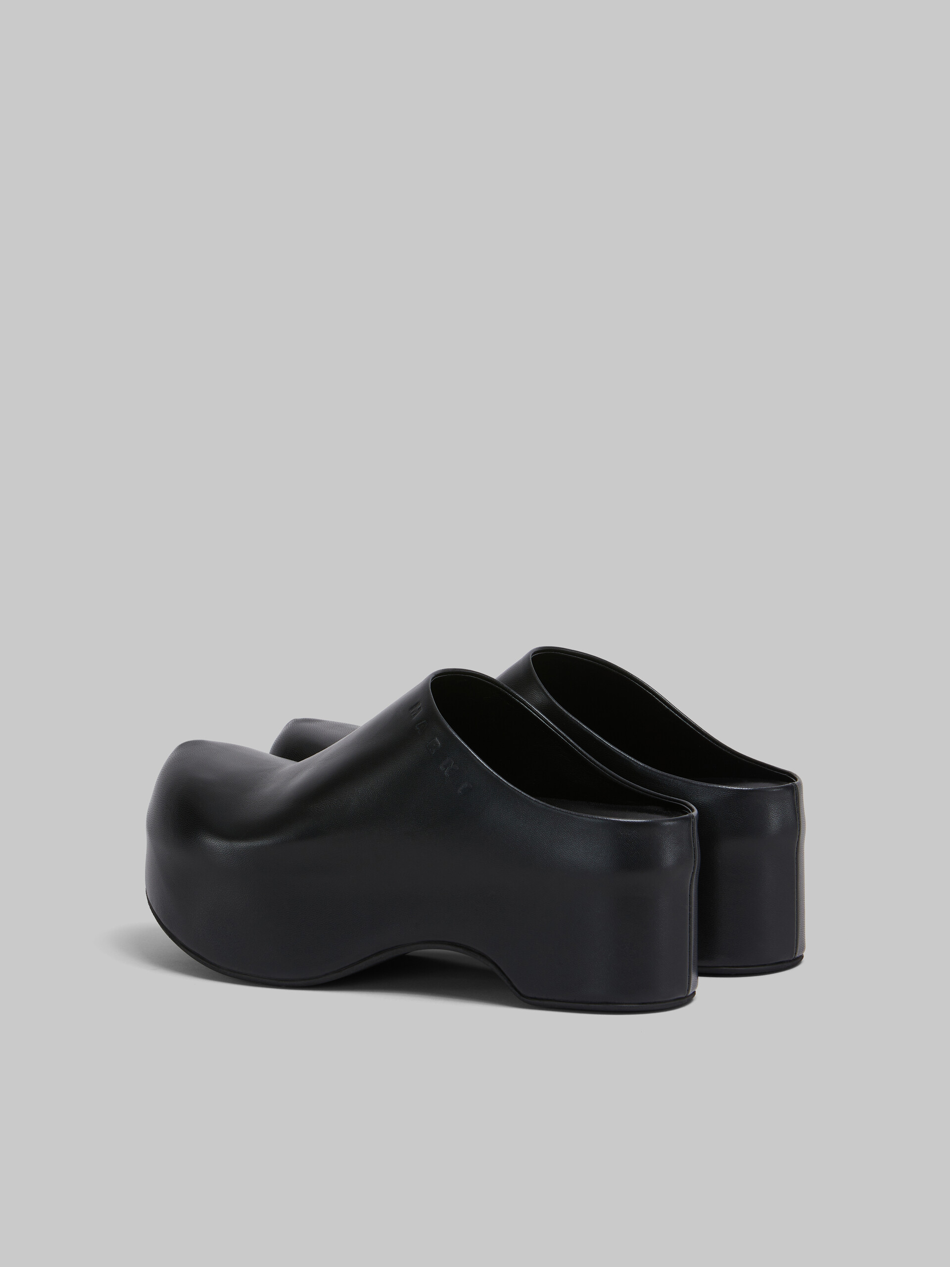 Black leather chunky clog sabot - Clogs - Image 3