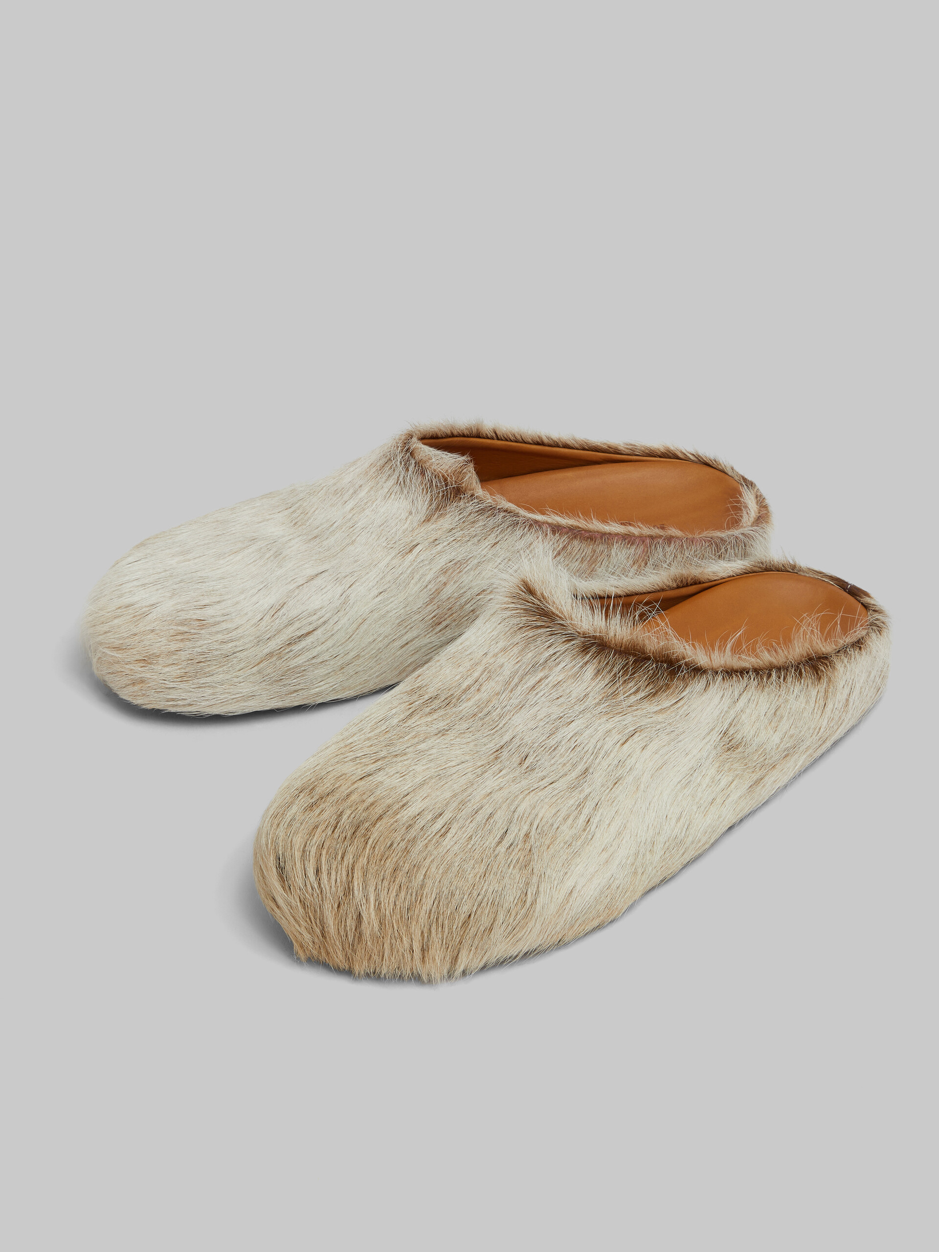 Blue-grey long hair calfskin Fussbett sabot - Clogs - Image 5