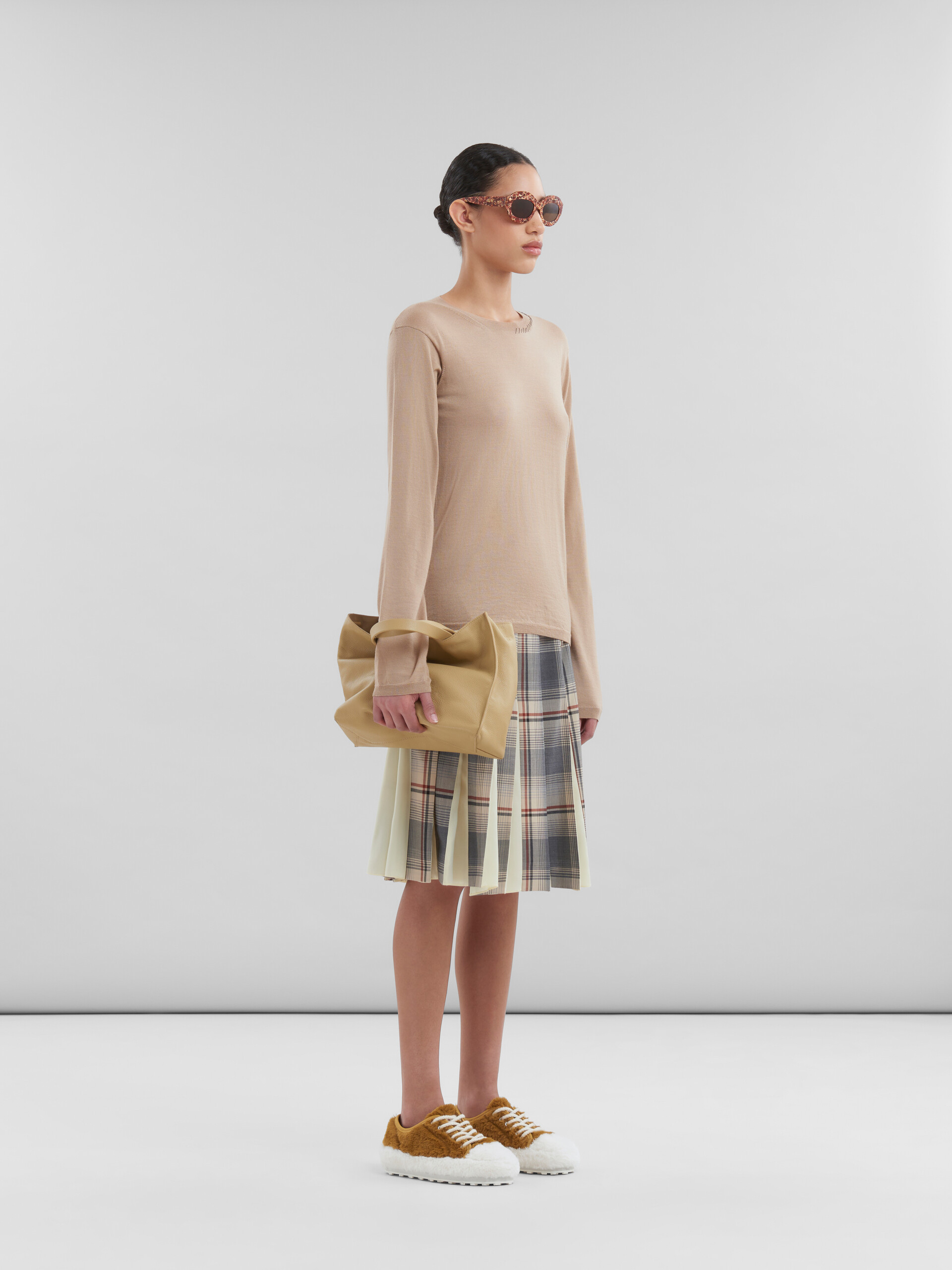 Grey checked wool skirt with pleats - Skirts - Image 5