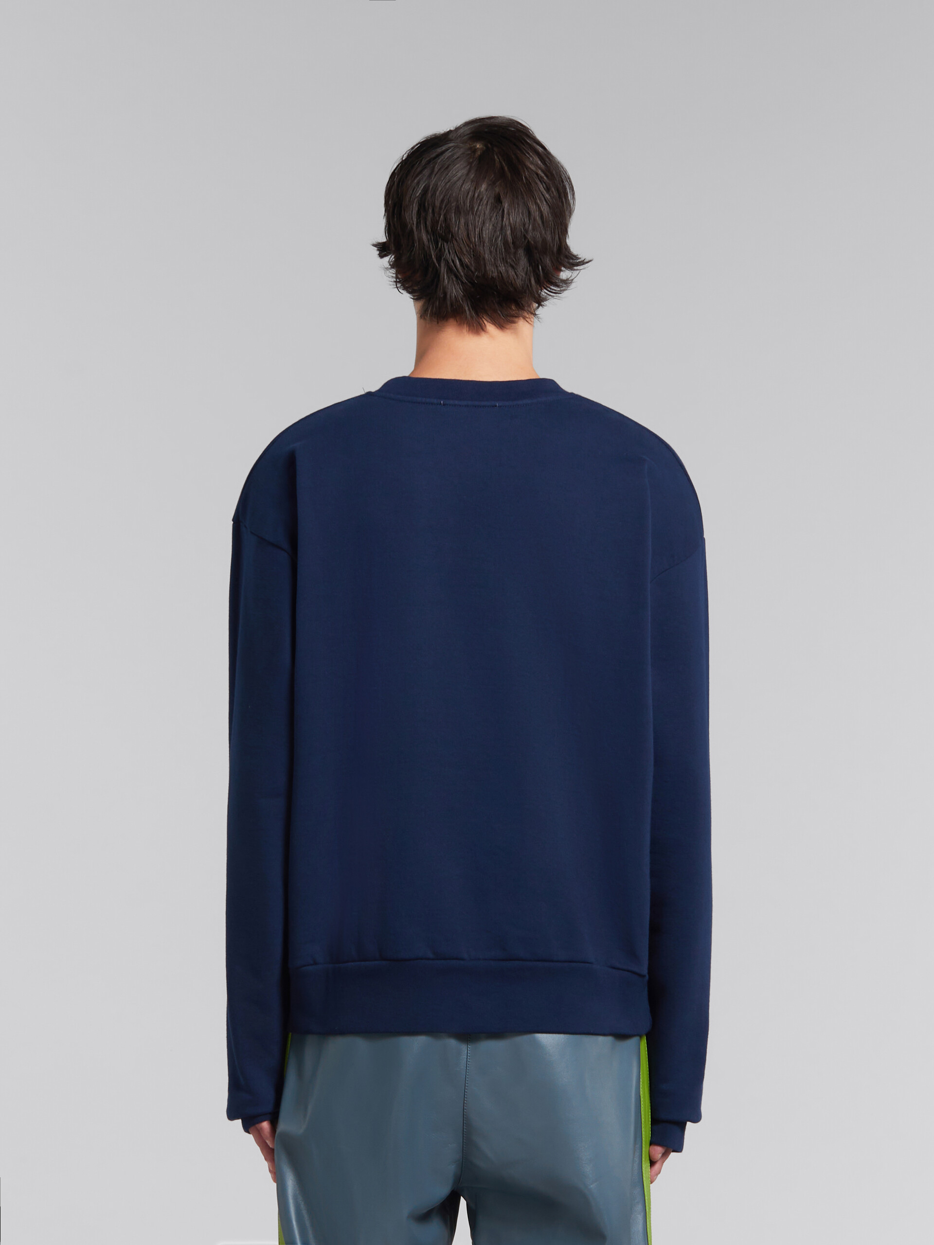 Blaues Sweatshirt aus Bio-Baumwolle mit gemustertem Marni-Print - Strickwaren - Image 3