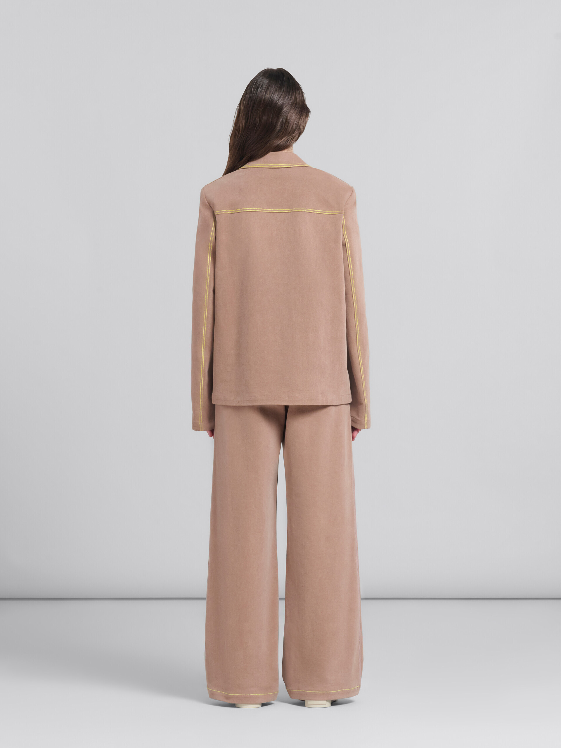 Blazer en denim organique marron avec coutures contrastées - Manteaux - Image 3